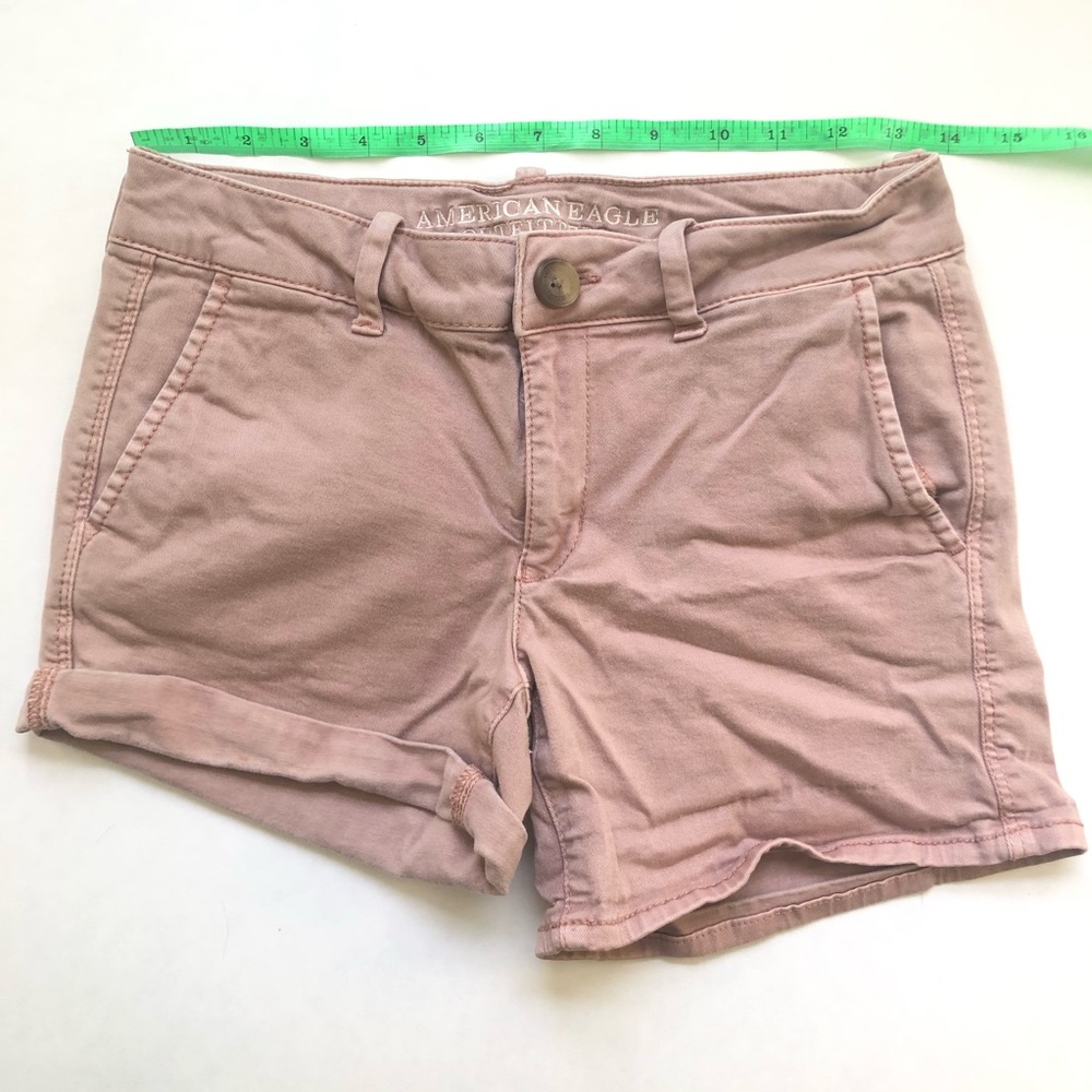 Blush pink AEO X TWILL midi short